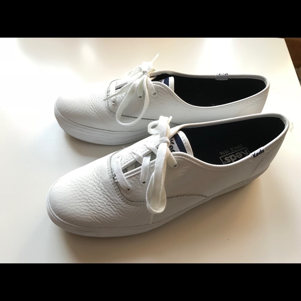 💗 white tumbled leather platform keds 💗
